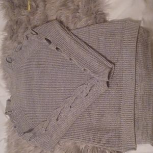 Grey Cut-Out Sweater, size S Francesca's